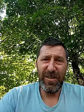 BZH45 Chat XXX live