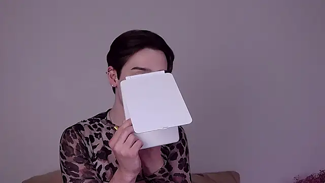 RobbyCharming 现场XXX聊天