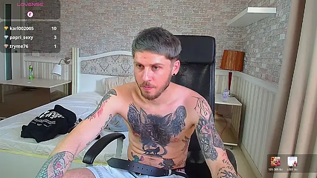 Czat XXX na żywo – JonahShaw