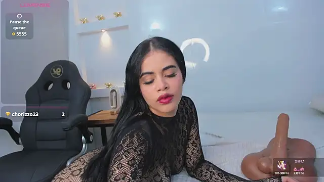 دردشة Dalia-Prada الجنسية المباشرة