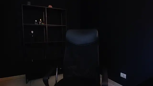 FelixStarkk Show in webcam