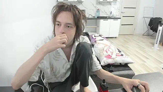 XXX chat uživo modela Nolan_Sagee