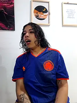 AryahMoonn – Live XXX-chat