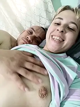 Gussie_Bridie élő XXX-chatje