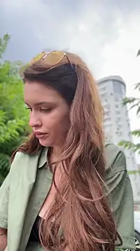 XXX chat uživo modela KikiWatson