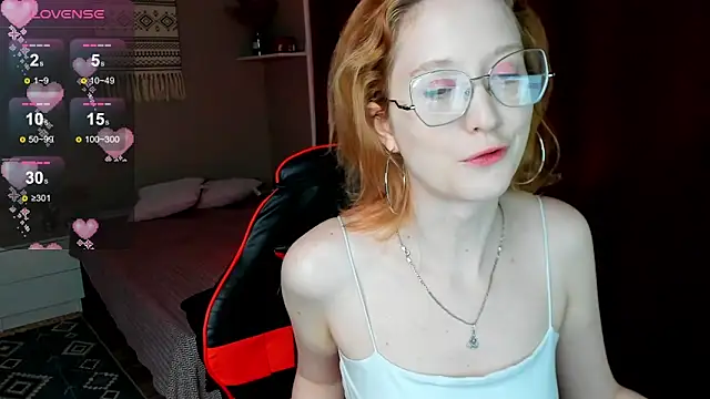 Chat +18 de LunaTerry ao vivo