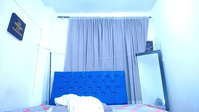 biigblack_ass 现场XXX聊天