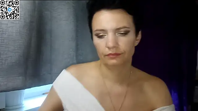 HotMamaQueen234's Live XXX Chat