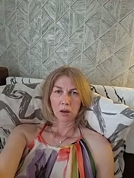 Chat XXX en directo de stellahere8