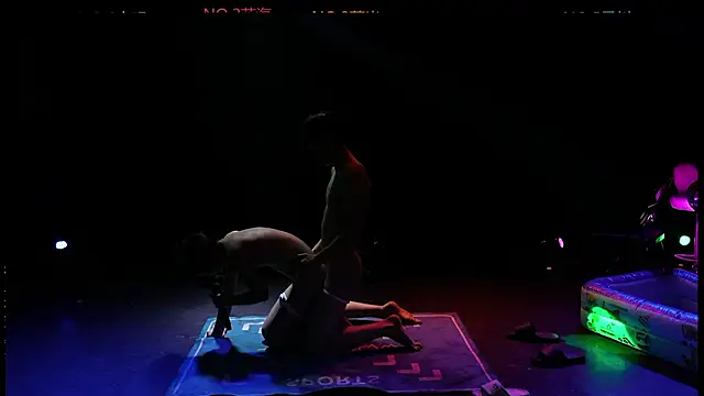 EXO-ONE élő XXX-chatje