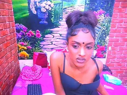 IndianPretty14u2Luv – Live XXX-chat