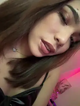 SideChick_Bunny Chat XXX in diretta