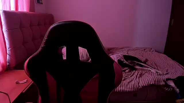Bellacatx's Live XXX Chat