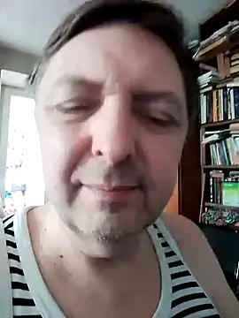 Chat XXX en directo de Pokaz2020