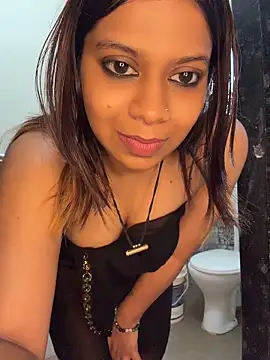 Онлайн чат XXX Malika_Secrets
