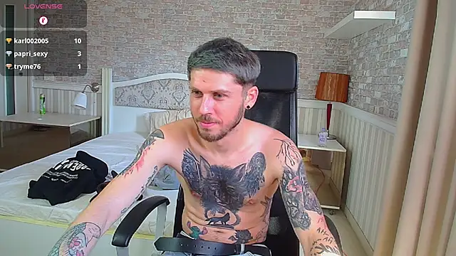 Chat XXX ao vivo de JonahShaw