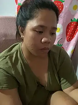 _UrSingleMamiBella_ Live XXX-Chat
