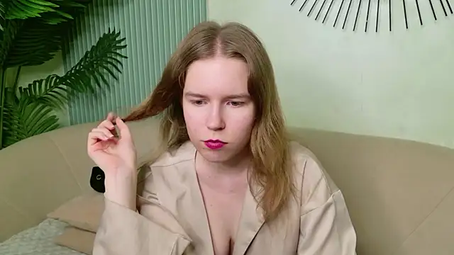 Alida_Brice Chat XXX in diretta