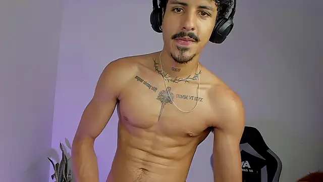 XXX chat uživo modela Lukeetaylor