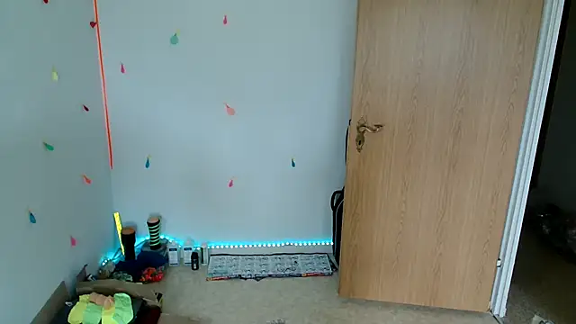 hei_69 Chat XXX in diretta