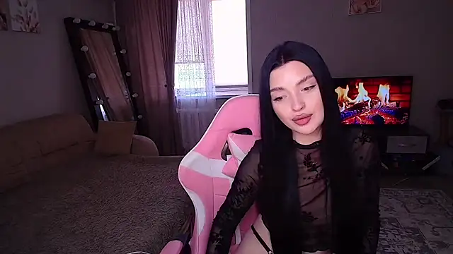 yoursLina XXX чат на живо