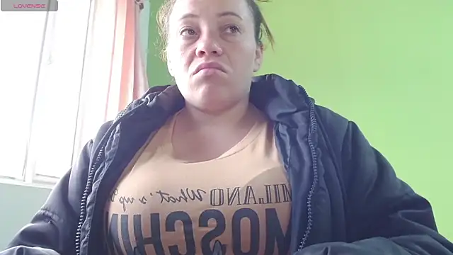 hoonney Chat XXX live