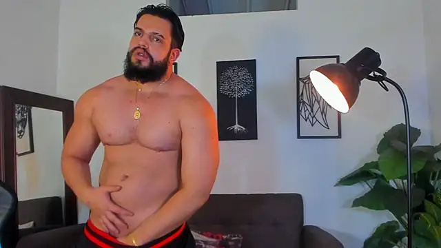 Justin_kingX7 Chat XXX in diretta