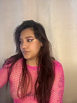 Angellique_24's Live XXX Chat