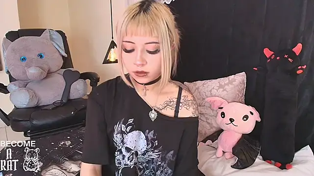 IvyBelle_'s Live XXX Chat