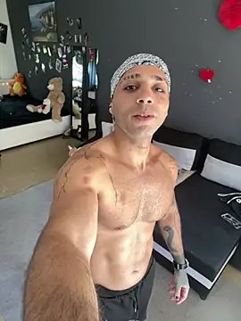 Mohdollmenn Webbikameraesitys