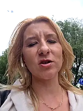 Chatroom XXX en direct de KaylinJan