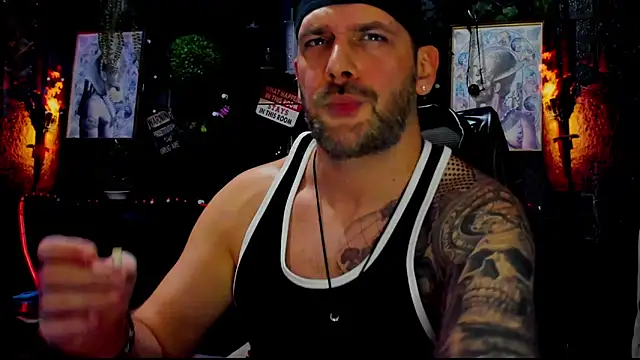 LexHardy – Naživo XXX chat