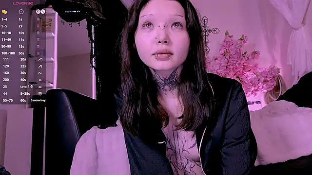 Lein_BoneのライブXXXチャット