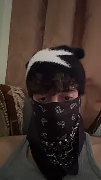 Hz1Tr 现场XXX聊天