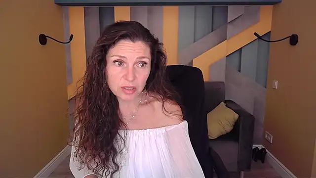 EllaLong Live XXX-chat