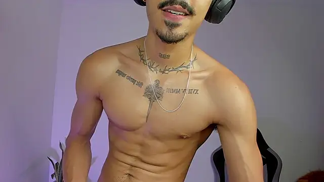 Živý XXX chat Lukeetaylor