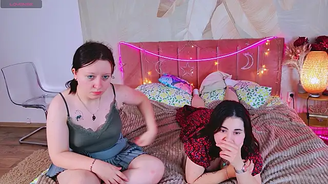 RuthHalll live XXX chat