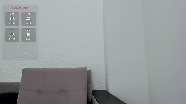calystria Adlı Modelin Canlı XXX Sohbeti