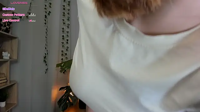 TariLechliter's Live XXX Chat