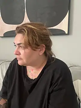 HeyBABYGIRL's Live XXX Chat