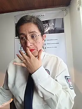 Valentina--1's Live XXX Chat