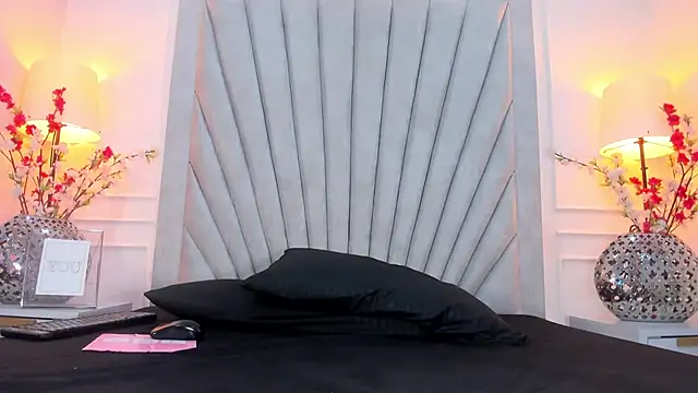 Evaa_Martinez's Live XXX Chat