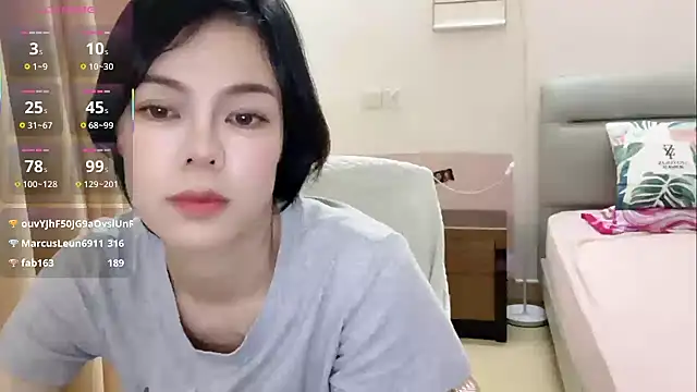 Linda-LL's Live XXX Chat