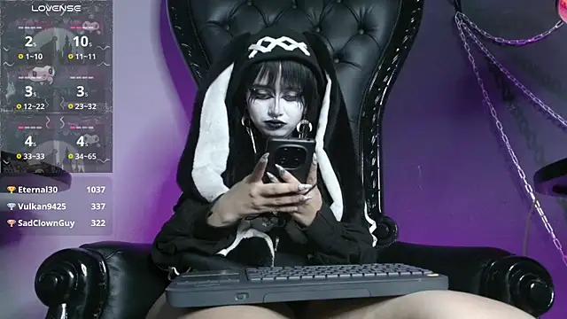 XXX chat uživo modela Navier__