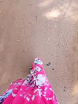 Petite_Ula Adlı Modelin Canlı XXX Sohbeti