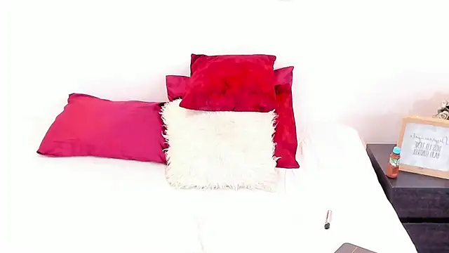 annarosse_ Adlı Modelin Canlı XXX Sohbeti