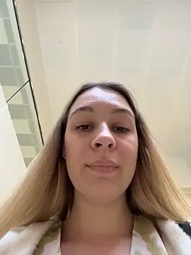 Chat +18 de SashaCatt ao vivo