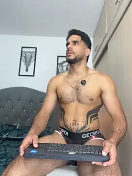 Maximiliano_ford live XXX chat