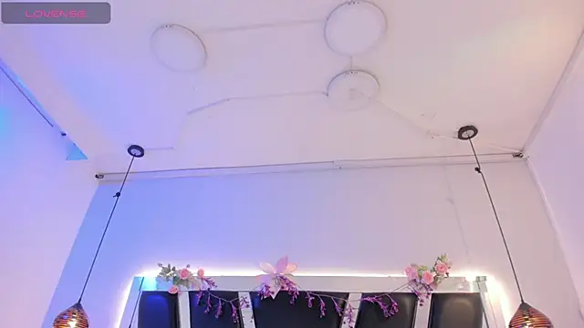antonelllepiercee 现场XXX聊天