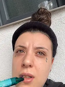 bunnythetailor's Live XXX Chat